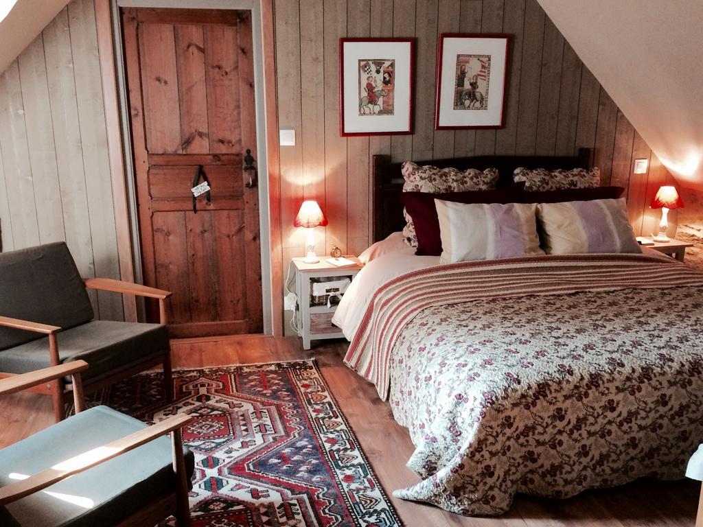 Le Triskelium Villa Landebaeron Luaran gambar